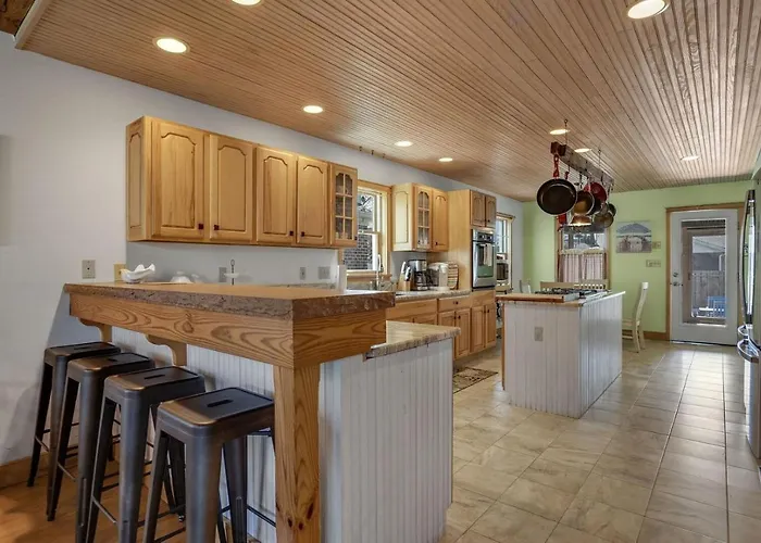 Family Tides - 311 - 139th Street *