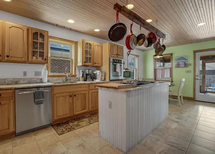 Family Tides - 311 - 139th Street *