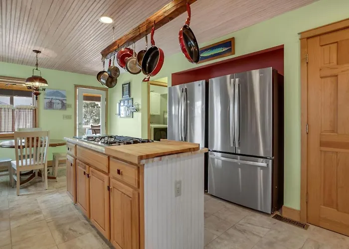Family Tides - 311 - 139th Street *